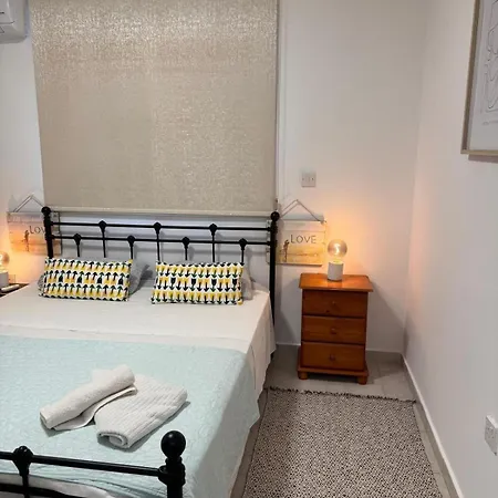 アパート Front Pool Garden パ フォス